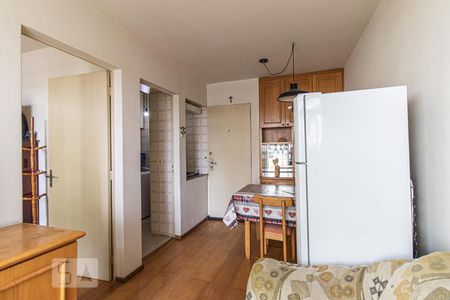 Sala de Apartamento com 1 quarto, 39m² Portão 