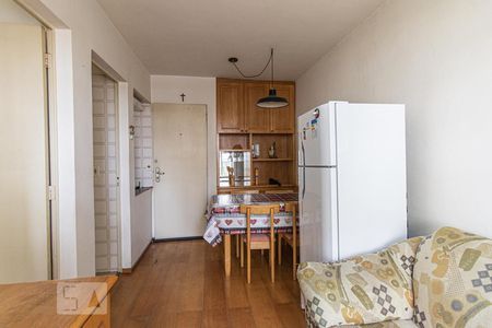 Sala de Apartamento com 1 quarto, 39m² Portão 