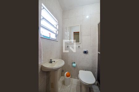 Casa à venda com 175m², 4 quartos e sem vagaBanheiro Social