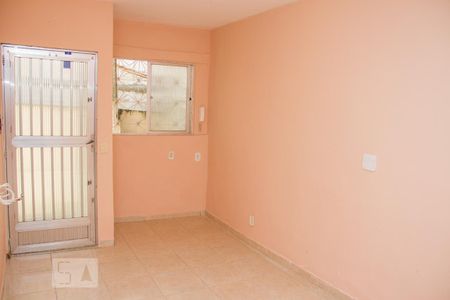 Sala de casa à venda com 2 quartos, 70m² em Cachambi, Rio de Janeiro