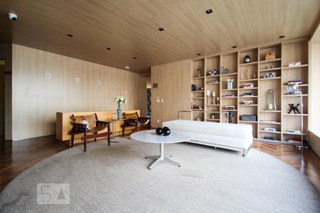 Apartamento à venda com 49m², 1 quarto e 1 vaga Apartamento à venda com 49m², 1 quarto e 1 vagaÁrea comum - Sala de Leitura