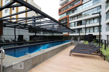Apartamento à venda com 49m², 1 quarto e 1 vaga Apartamento à venda com 49m², 1 quarto e 1 vagaÁrea comum - Piscina
