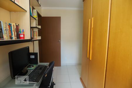 Casa à venda com 120m², 3 quartos e 1 vagaQuarto 2 - Reversível