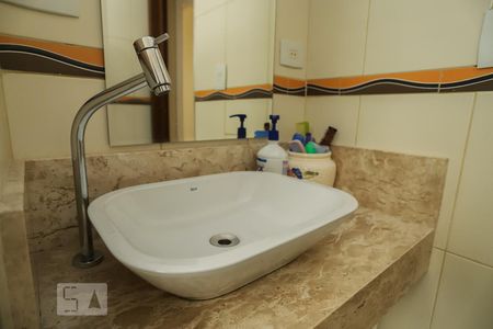 Casa à venda com 120m², 3 quartos e 1 vagaBanheiro Social 2