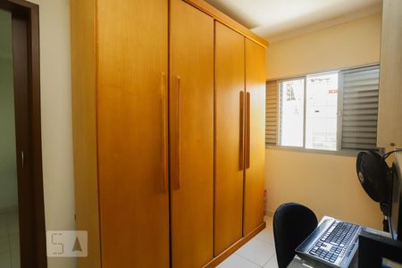 Casa à venda com 120m², 3 quartos e 1 vagaQuarto 2 - Reversível