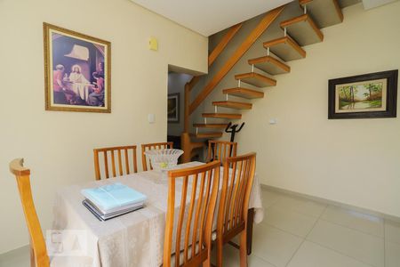 Casa à venda com 120m², 3 quartos e 1 vagaCopa