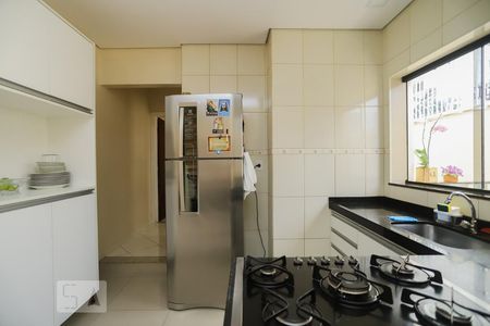 Casa à venda com 120m², 3 quartos e 1 vagaCozinha