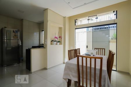 Casa à venda com 120m², 3 quartos e 1 vagaCopa