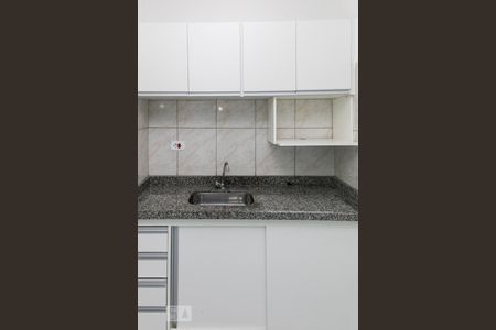 Cozinha de kitnet/studio para alugar com 1 quarto, 30m² em Parque Edu Chaves, São Paulo