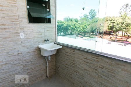 Área de Serviço de kitnet/studio para alugar com 1 quarto, 30m² em Parque Edu Chaves, São Paulo