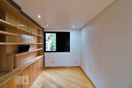 Apartamento à venda com 115m², 3 quartos e 3 vagasSala de TV