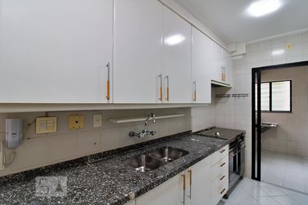 Apartamento à venda com 115m², 3 quartos e 3 vagasCozinha