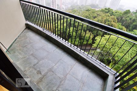 Varanda da Sala de apartamento para alugar com 3 quartos, 115m² em Vila Suzana, São Paulo