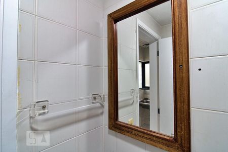 Apartamento à venda com 115m², 3 quartos e 3 vagasBanheiro de Serviço