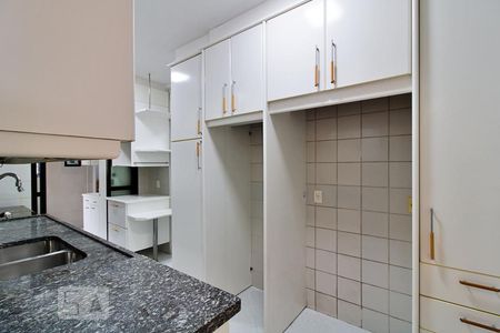Apartamento à venda com 115m², 3 quartos e 3 vagasCozinha