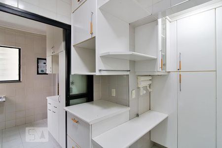 Apartamento à venda com 115m², 3 quartos e 3 vagasCozinha