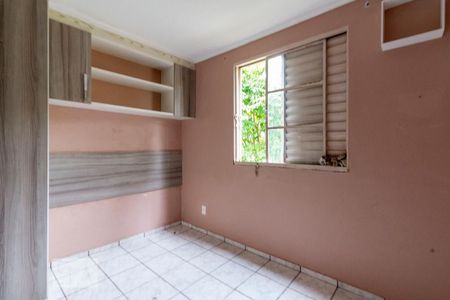 Quarto 2 de apartamento para alugar com 2 quartos, 45m² em  Condomínio Fascinação N°2 Casa do Campo, São Paulo