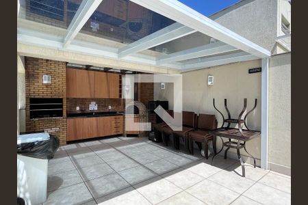 Apartamento à venda com 191m², 3 quartos e 2 vagas Apartamento à venda com 191m², 3 quartos e 2 vagasÁrea comum - churrasqueira