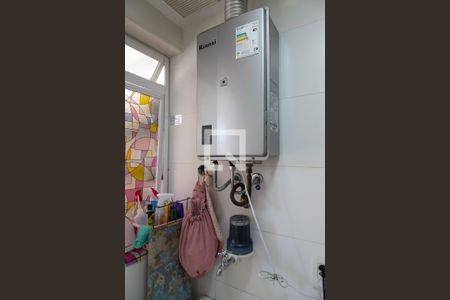 Apartamento à venda com 191m², 3 quartos e 2 vagas Apartamento à venda com 191m², 3 quartos e 2 vagasÁrea de serviço