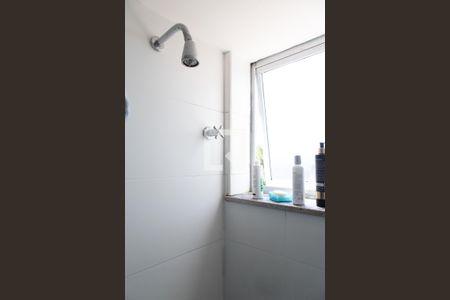 Apartamento à venda com 191m², 3 quartos e 2 vagas Apartamento à venda com 191m², 3 quartos e 2 vagasBanheiro da suíte 1