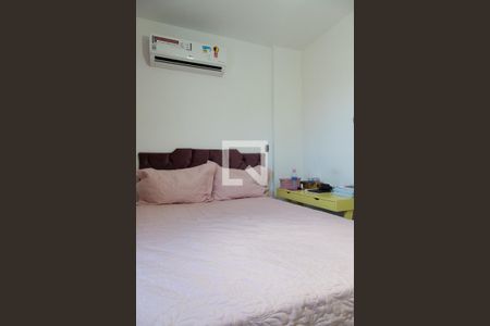 Apartamento à venda com 191m², 3 quartos e 2 vagas Apartamento à venda com 191m², 3 quartos e 2 vagasSuíte 2