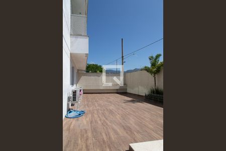 Apartamento à venda com 191m², 3 quartos e 2 vagas Apartamento à venda com 191m², 3 quartos e 2 vagasÁrea externa