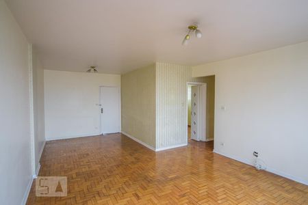 Apartamento à venda com 78m², 2 quartos e 1 vaga Apartamento à venda com 78m², 2 quartos e 1 vagaSala