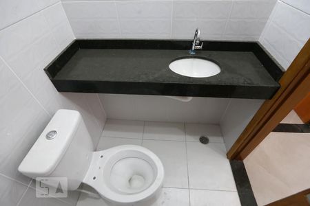 Apartamento para alugar com 40m², 2 quartos e sem vagaBanheiro