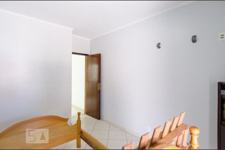 Casa à venda com 154m², 3 quartos e 3 vagas Casa à venda com 154m², 3 quartos e 3 vagasQuarto da suíte