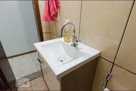 Lavabo de casa para alugar com 3 quartos, 154m² em Nova Petrópolis, São Bernardo do Campo