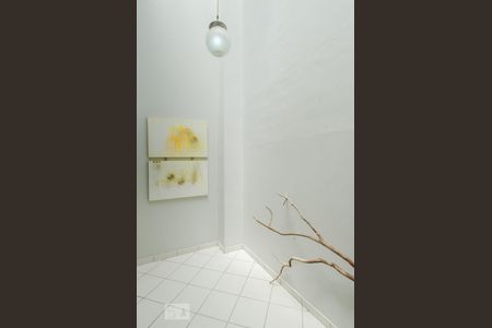 Casa à venda com 154m², 3 quartos e 3 vagas Casa à venda com 154m², 3 quartos e 3 vagasVaranda