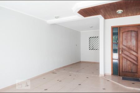 Casa à venda com 154m², 3 quartos e 3 vagas Casa à venda com 154m², 3 quartos e 3 vagasGaragem