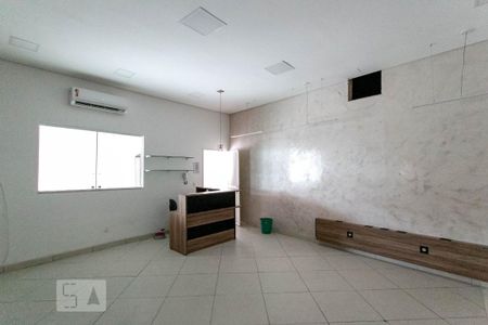 Casa à venda com 425m², 4 quartos e 3 vagasSalão