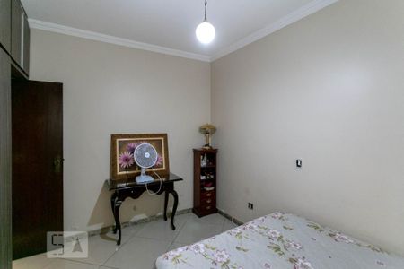 Casa à venda com 425m², 4 quartos e 3 vagasQuarto Suíte 2