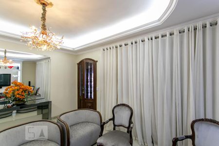 Sala de casa à venda com 4 quartos, 425m² em São João Batista (venda Nova), Belo Horizonte