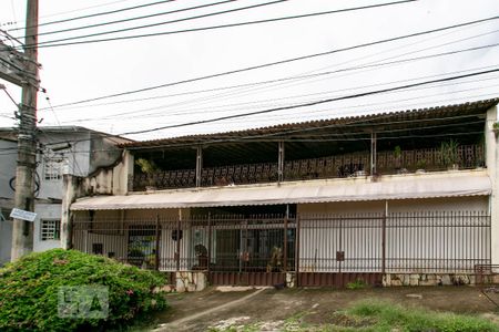 Casa à venda com 425m², 4 quartos e 3 vagasFachada
