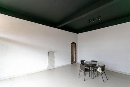 Casa à venda com 425m², 4 quartos e 3 vagasGaragem