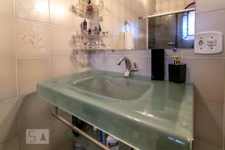 Casa à venda com 425m², 4 quartos e 3 vagasBanheiro Social