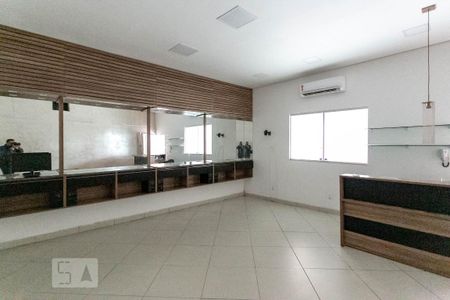 Casa à venda com 425m², 4 quartos e 3 vagasSalão