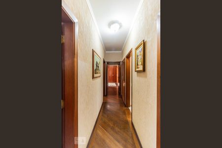 Corredor de apartamento à venda com 3 quartos, 160m² em Bela Vista, São Paulo