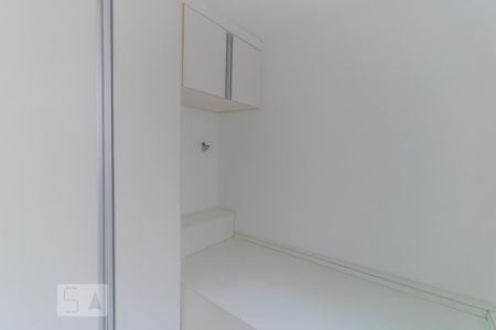 Quarto 2 de casa para alugar com 2 quartos, 50m² em Vila Santana, São Paulo
