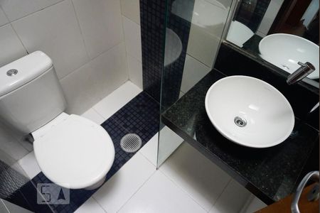 Casa para alugar com 50m², 2 quartos e sem vagaBanheiro