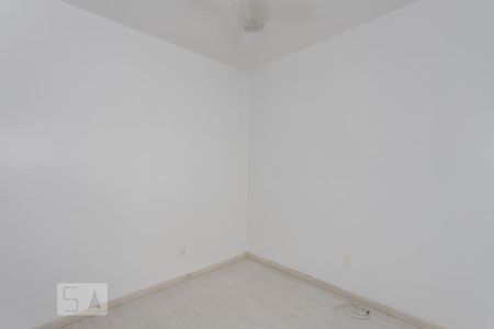 Quarto 2 de apartamento para alugar com 2 quartos, 58m² em Sarandi, Porto Alegre