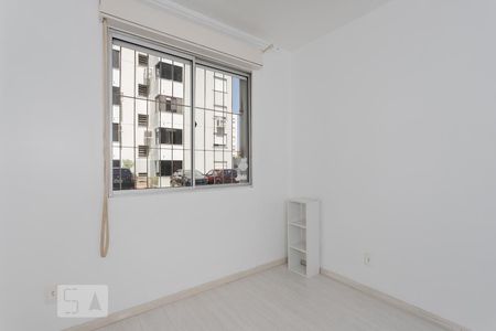 Quarto 2 de apartamento para alugar com 2 quartos, 58m² em Sarandi, Porto Alegre