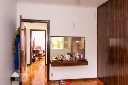 Casa à venda com 250m², 3 quartos e 2 vagasQuarto 1