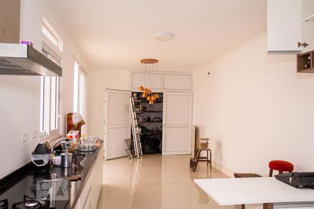 Casa à venda com 250m², 3 quartos e 2 vagasEspaço Gourmet