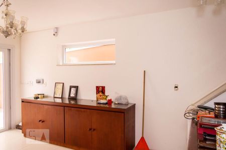 Casa à venda com 250m², 3 quartos e 2 vagasCopa