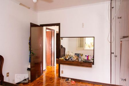 Casa à venda com 250m², 3 quartos e 2 vagasQuarto 1