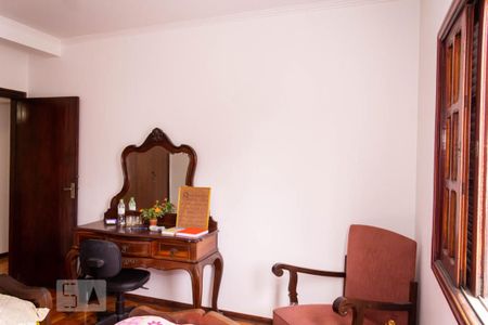 Casa à venda com 250m², 3 quartos e 2 vagasQuarto 2