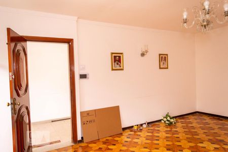 Sala de casa à venda com 3 quartos, 250m² em Nova Petrópolis, São Bernardo do Campo